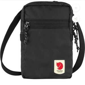 Fjallraven High Coast Pocket Sling Bag in Dark Blue